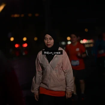 Runner Photo 7865145