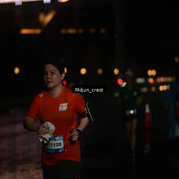 Runner Photo 7865156