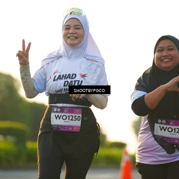 Runner Photo 7865164