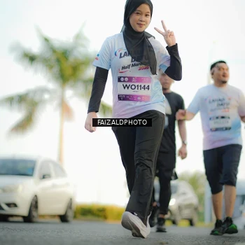 Runner Photo 7865171