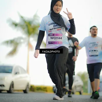 Runner Photo 7865200