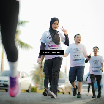 Runner Photo 7865204