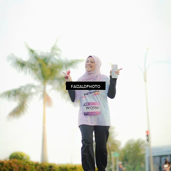 Runner Photo 7865337