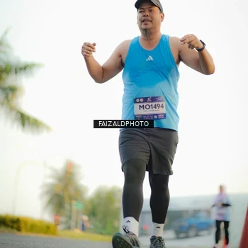 Runner Photo 7865385