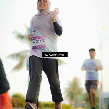 Runner Photo 7865402