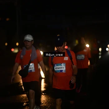 Runner Photo 7865406