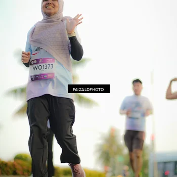 Runner Photo 7865408