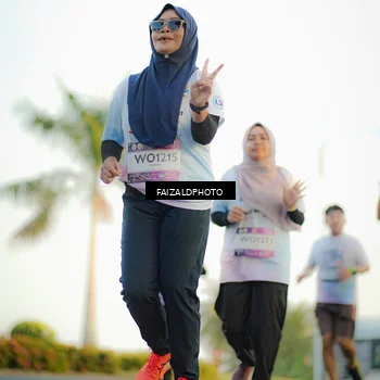 Runner Photo 7865409