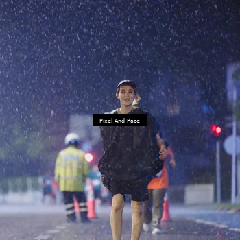Runner Photo 7865415