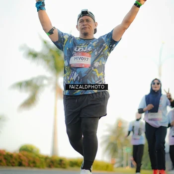Runner Photo 7865431