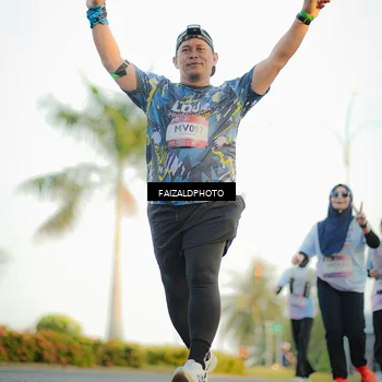 Runner Photo 7865440