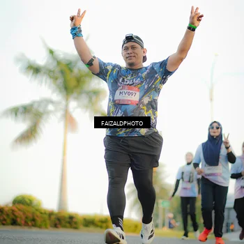 Runner Photo 7865450