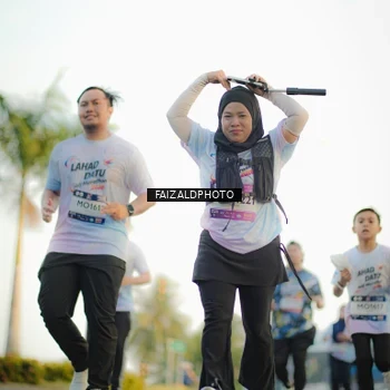 Runner Photo 7865486