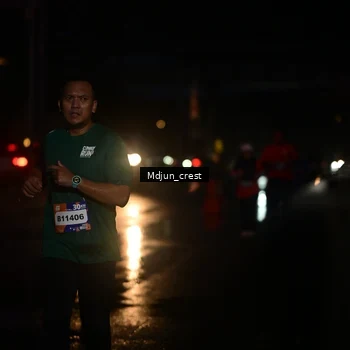 Runner Photo 7865514