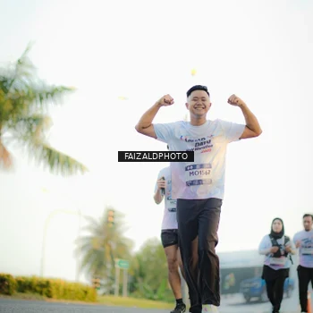 Runner Photo 7865515
