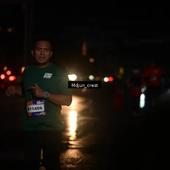 Runner Photo 7865518