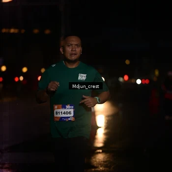 Runner Photo 7865521