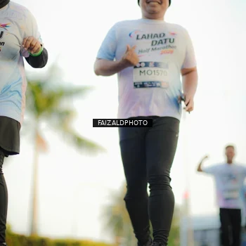 Runner Photo 7865525