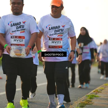 Runner Photo 7865542