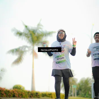 Runner Photo 7865548