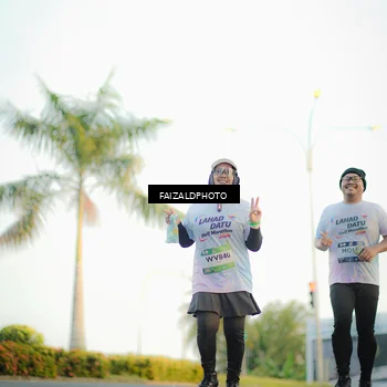 Runner Photo 7865553