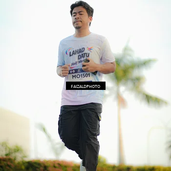 Runner Photo 7865562