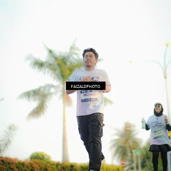 Runner Photo 7865581