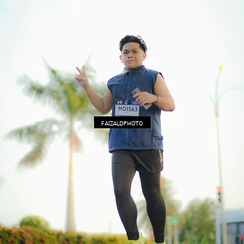 Runner Photo 7865588