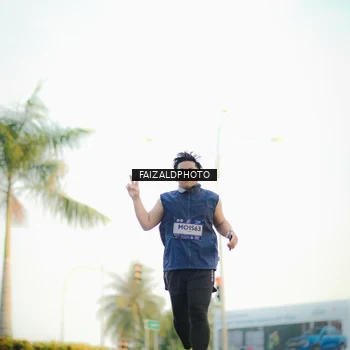 Runner Photo 7865598