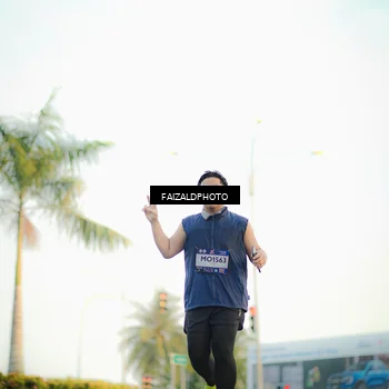 Runner Photo 7865609