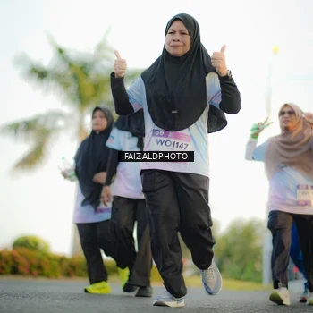 Runner Photo 7865639