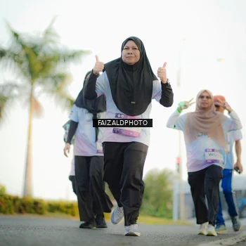 Runner Photo 7865645