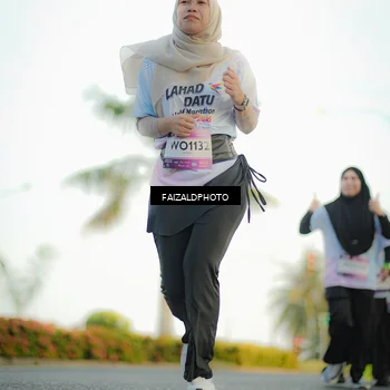 Runner Photo 7865652
