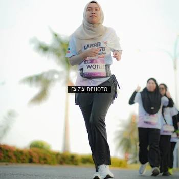 Runner Photo 7865654