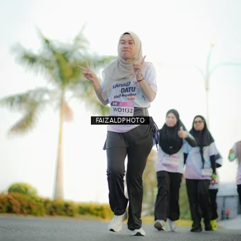 Runner Photo 7865659