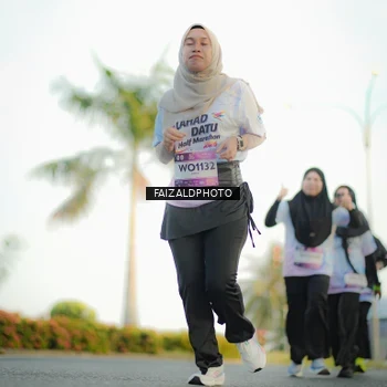 Runner Photo 7865660