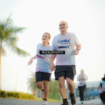 Runner Photo 7865687