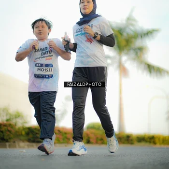 Runner Photo 7865723