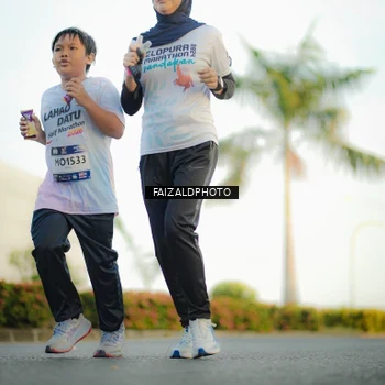 Runner Photo 7865725