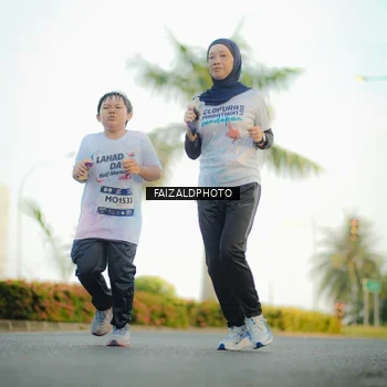 Runner Photo 7865753