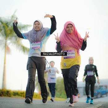 Runner Photo 7865754