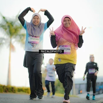 Runner Photo 7865758