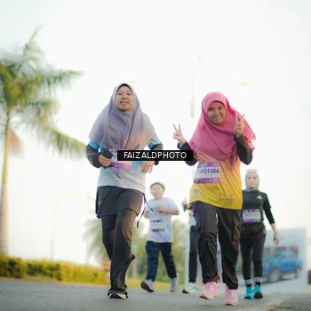 Runner Photo 7865761