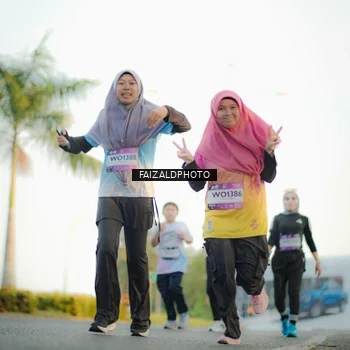 Runner Photo 7865762