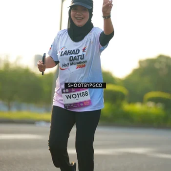 Runner Photo 7865796
