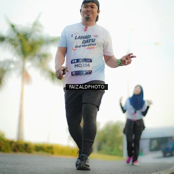 Runner Photo 7865830