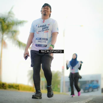Runner Photo 7865832