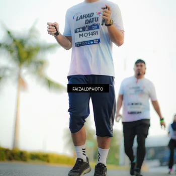 Runner Photo 7865850
