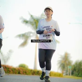Runner Photo 7865859