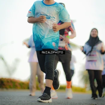 Runner Photo 7865890